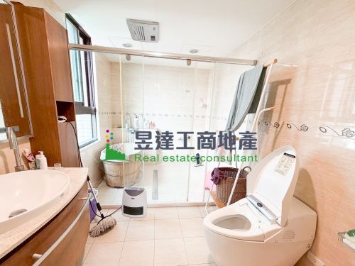 鼎營和砌帝王景觀3+1房車