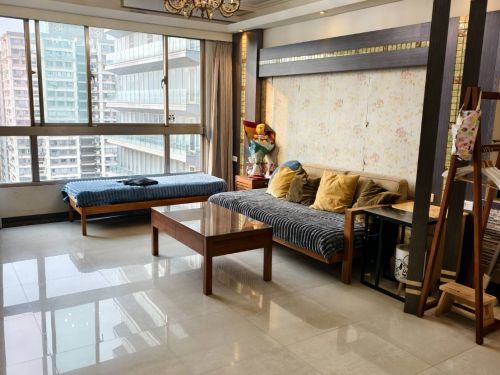 竹城和賞典藏三房車