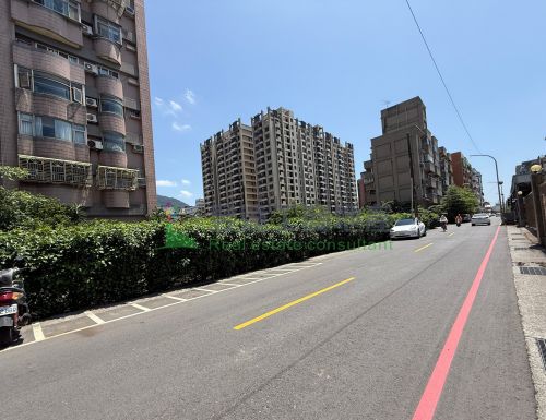 八里246住三