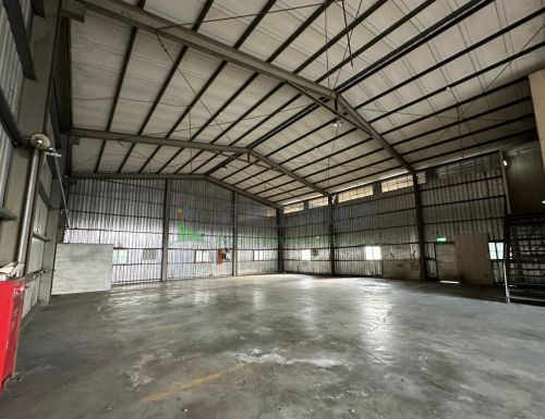 林口工二旁235臨路廠房