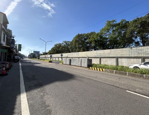 龍潭中興路正馬路旁店面建地