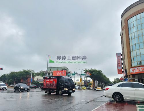 桃園交流道136新穎挑高廠